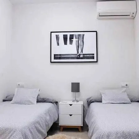 아파트 Best Location In Marbella. Beachfront!!