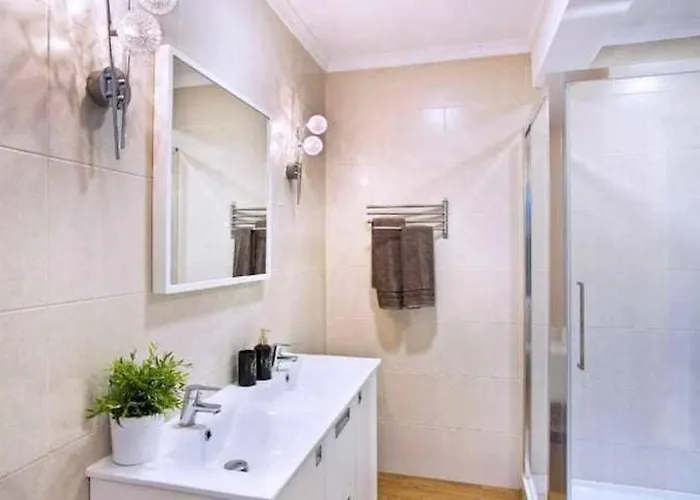 Best Location In Marbella. Beachfront!! Apartamento *